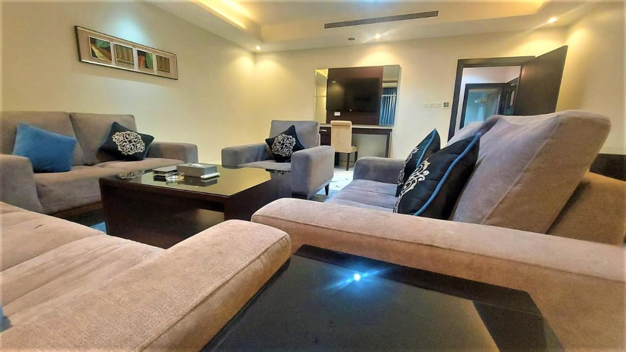 Royal Boutique Hotel Хамис-Мушайт Экстерьер фото