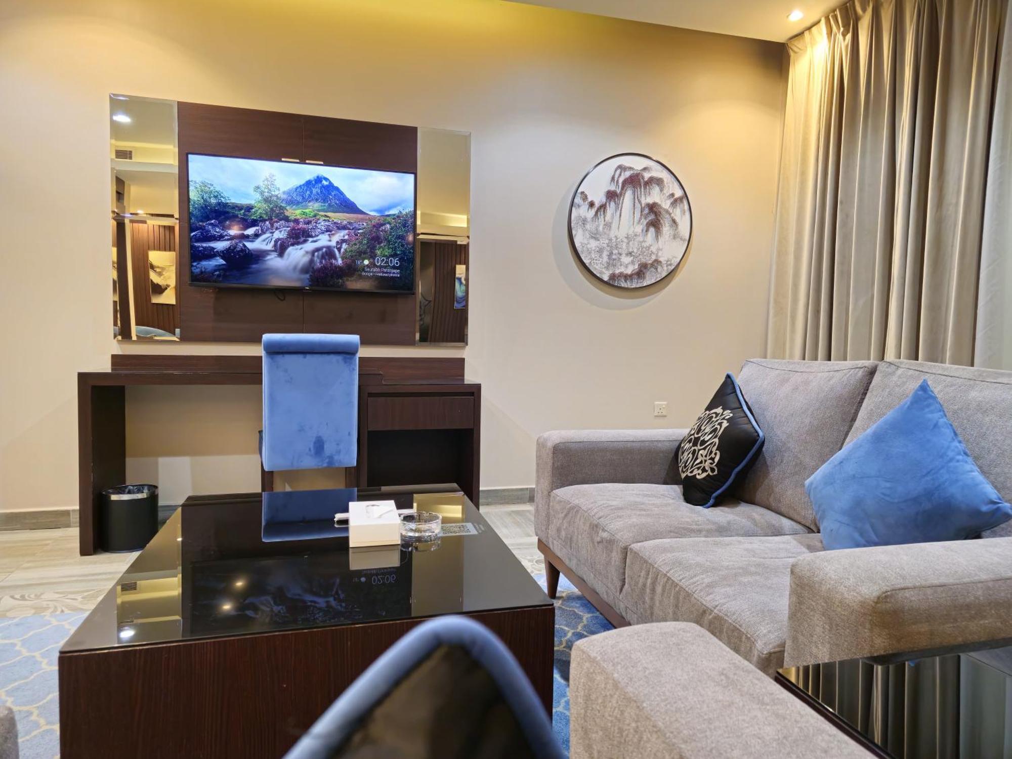 Royal Boutique Hotel Хамис-Мушайт Экстерьер фото