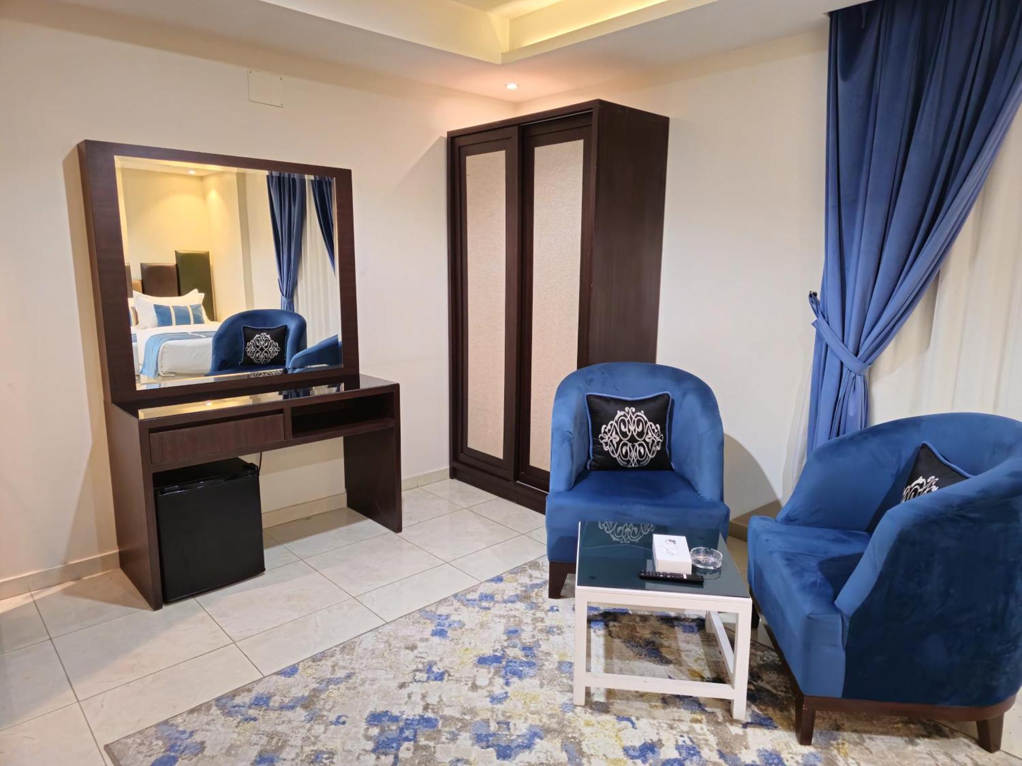 Royal Boutique Hotel Хамис-Мушайт Экстерьер фото